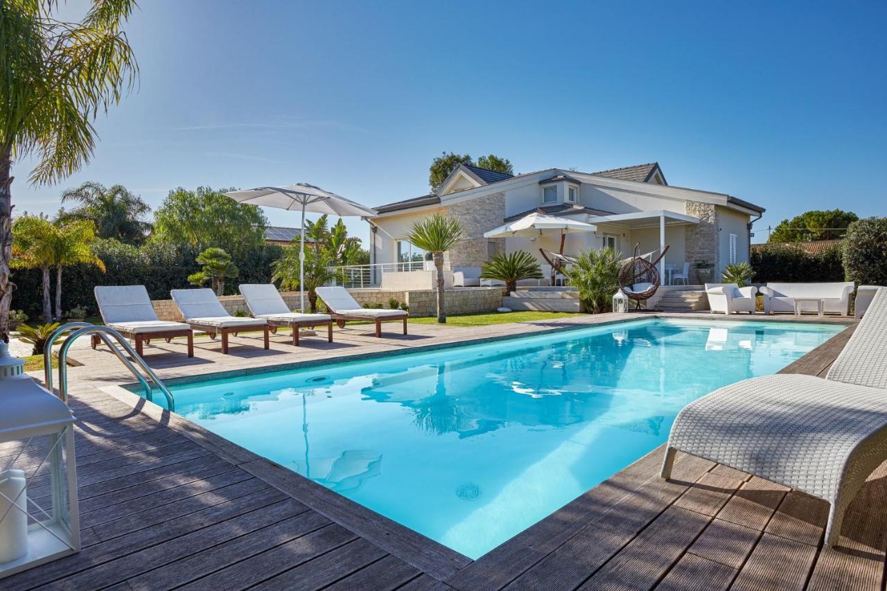 Villa Giame - Heated Pool, Beach At 350M Pozzallo Exterior foto